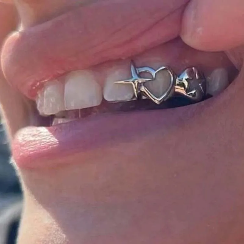 Punk Hip Hop Hollow Heart Teet - Body Jewelry Men avis et prix