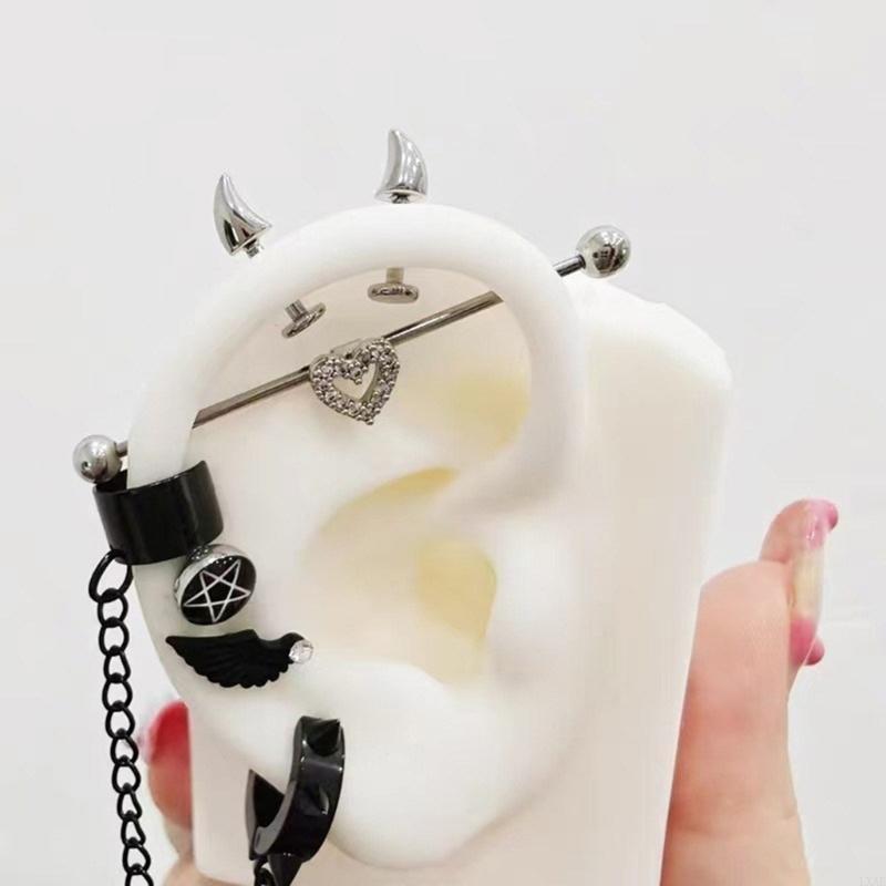 Stylish Devil Spikes Earrings  - Body Jewelry For Sensitive Skin avis et prix